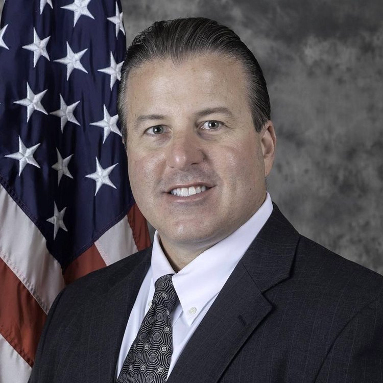 Tom McNulty, Instructor