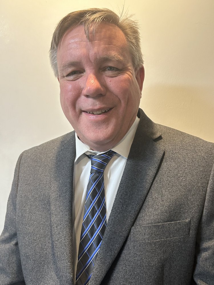 Wayne Vaughn, Instructor